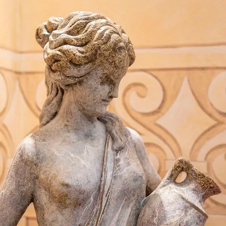 Laudegghof アパート ラディス