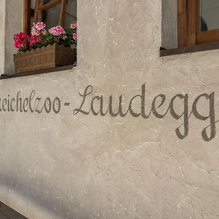 Laudegghof Apartament *
