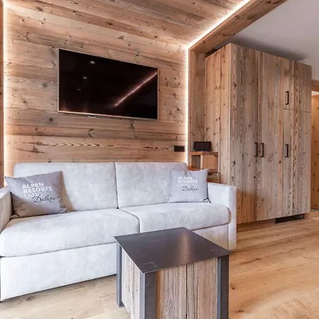 Laudegghof ラディス