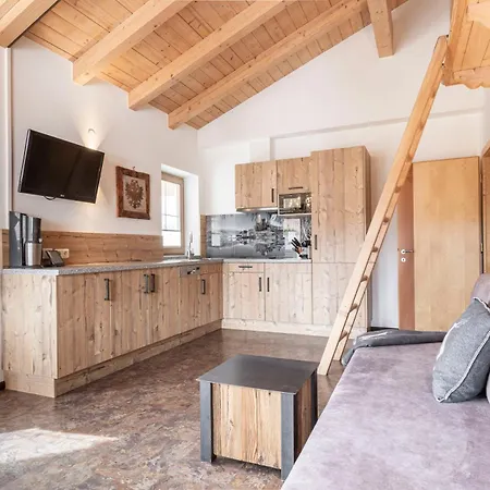 Laudegghof Apartment *